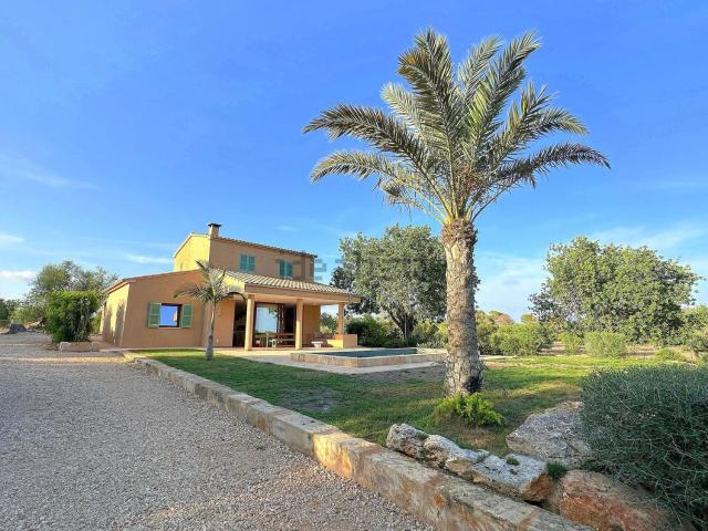Chalet, Llucmajor