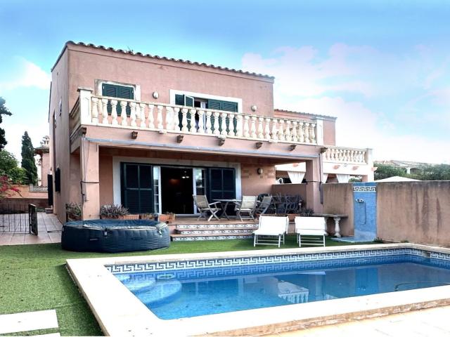 Chalet, Llucmajor