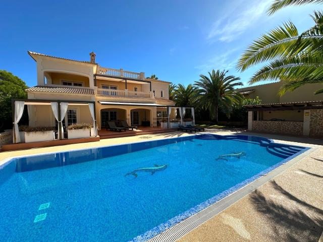 Chalet, Llucmajor