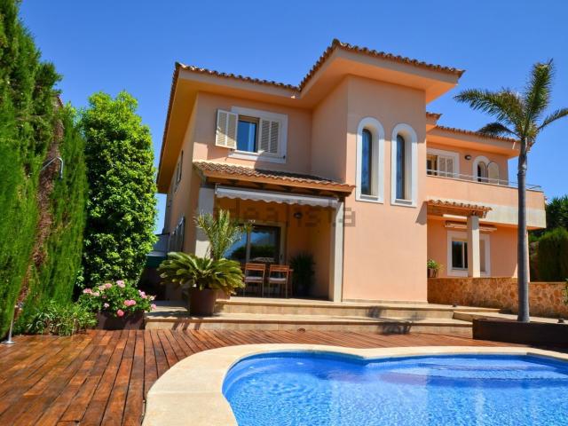 Chalet, Llucmajor