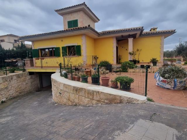 Chalet, Llucmajor