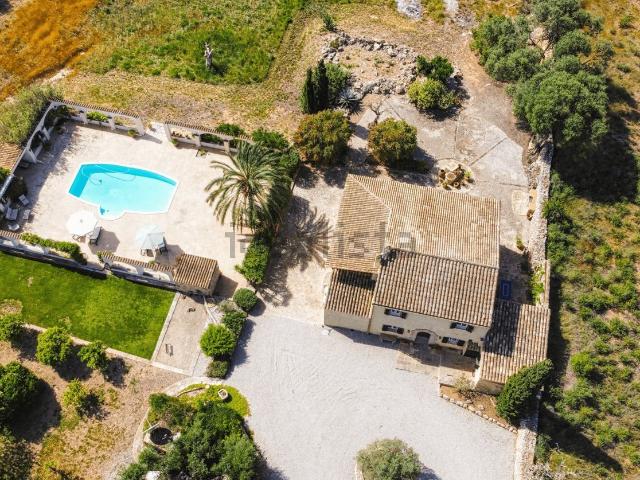 Chalet, Llucmajor