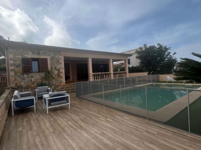 Chalet, Llucmajor