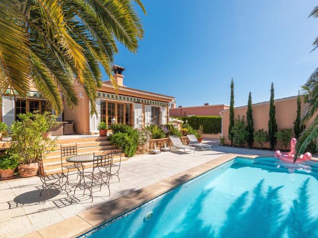 Chalet, Llucmajor