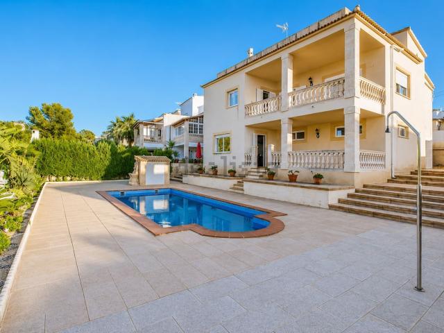 Chalet, Llucmajor