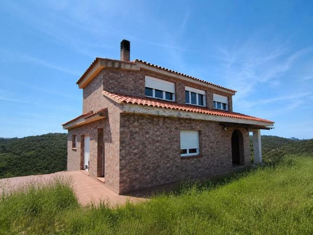 Chalet, Llagostera
