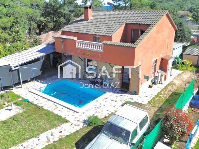 Chalet, Llagostera