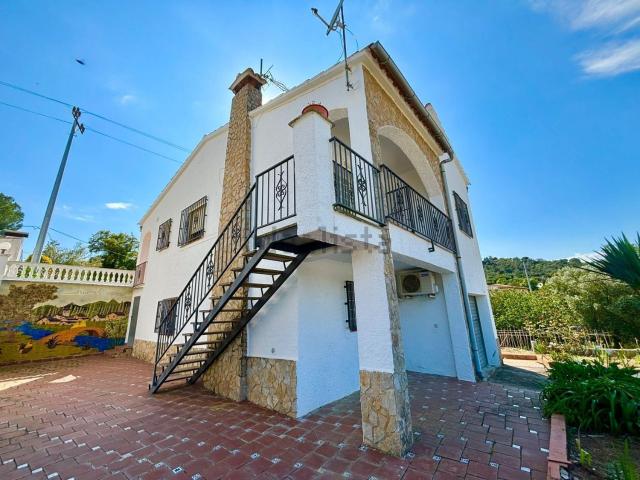 Chalet, Llagostera