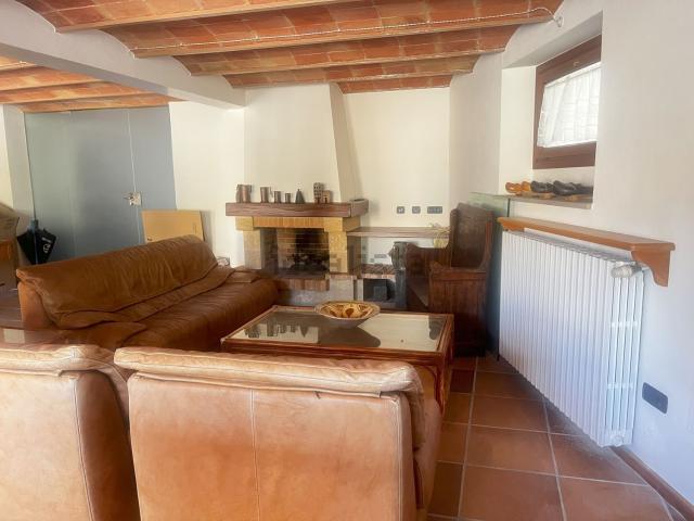 Chalet, Llagostera
