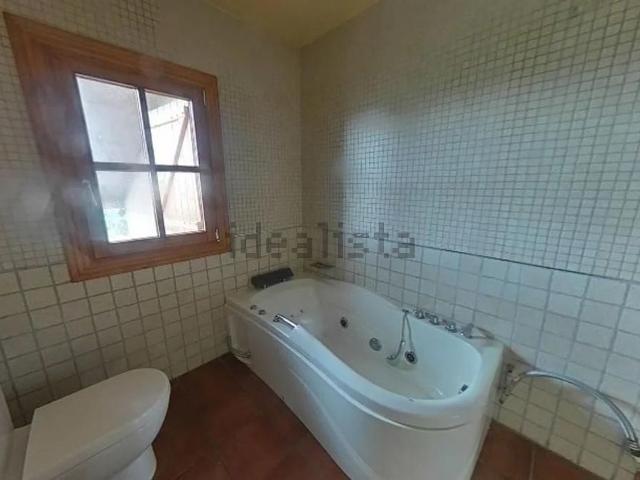 Chalet, Lleida