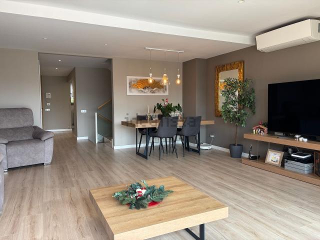 Chalet, Lleida