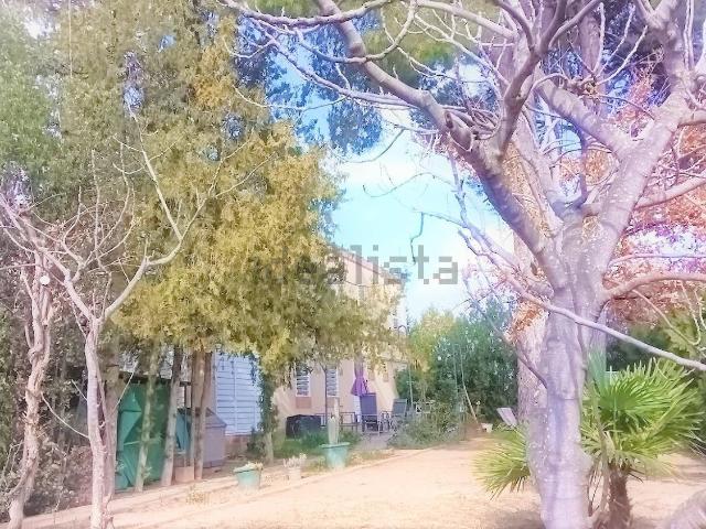 Chalet, Lleida
