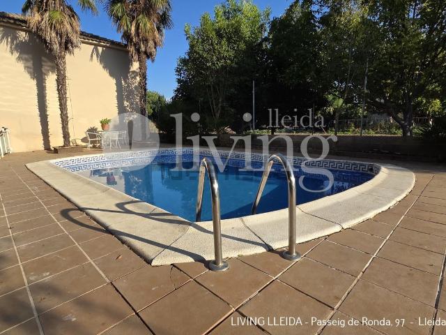 Chalet, Lleida