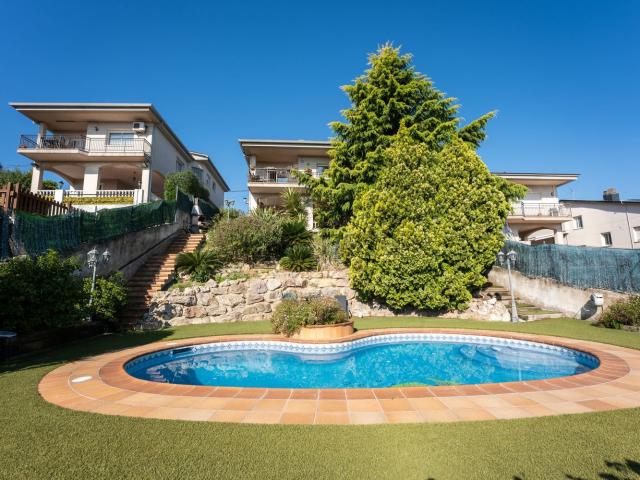 Chalet, Lliçà d&apos Amunt