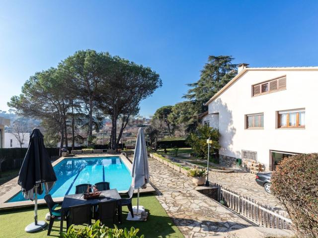 Chalet, Lliçà d&apos Amunt