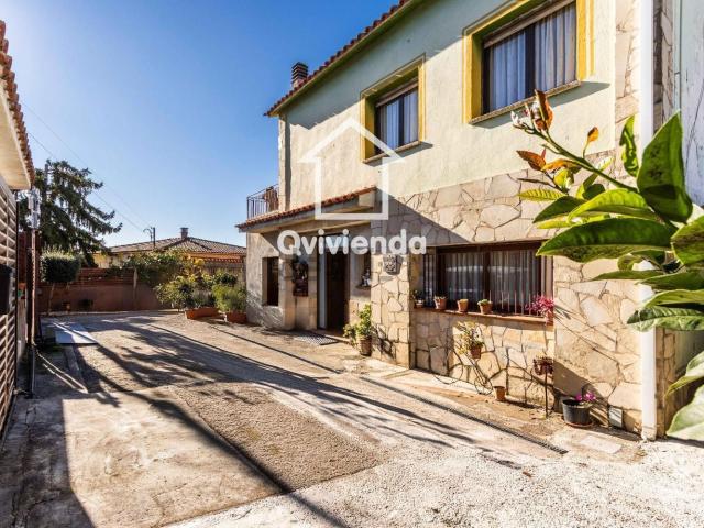 Chalet, Lliçà d&apos Amunt