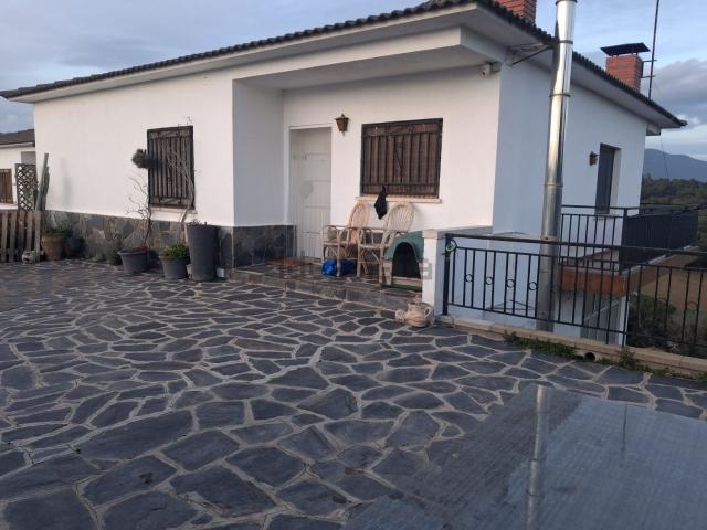Chalet, Llinars del Vallès