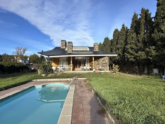 Chalet, Llinars del Vallès