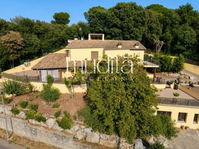 Chalet, Llinars del Vallès