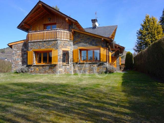 Chalet, Llívia