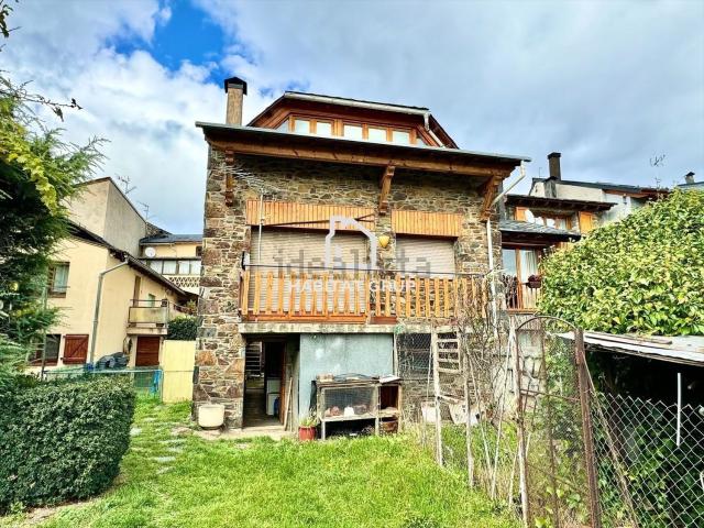 Chalet, Llívia