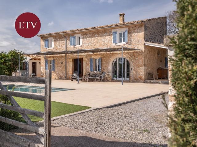 Chalet, Lloseta