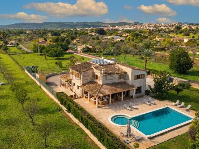 Chalet, Lloseta