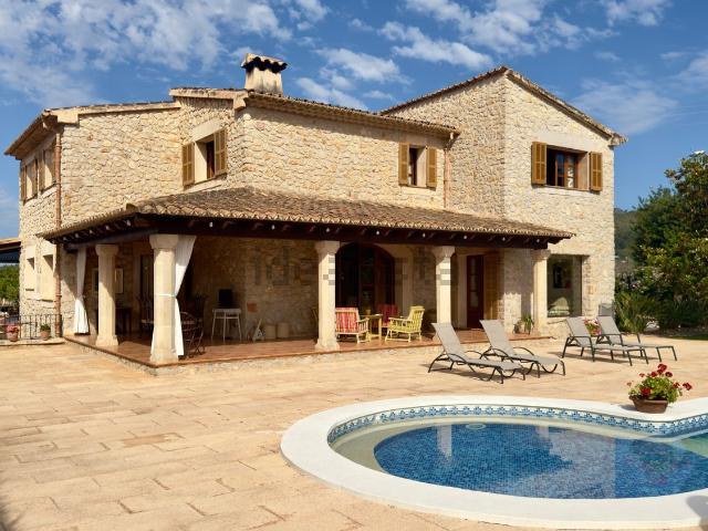 Chalet, Lloseta