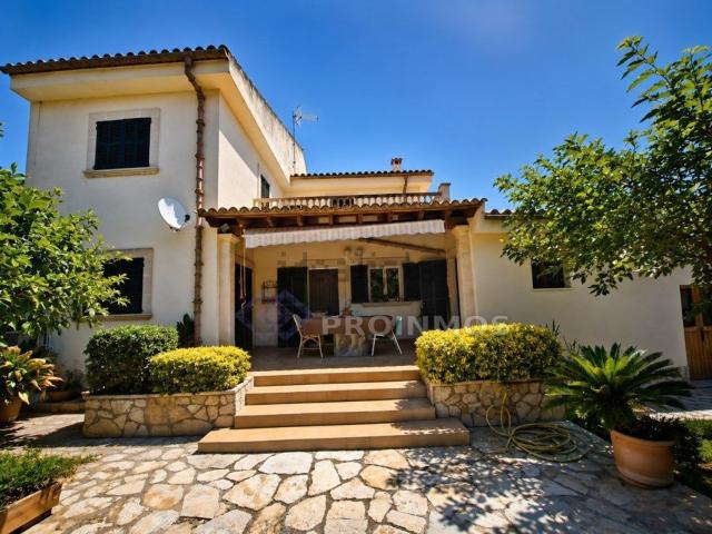 Chalet, Lloseta