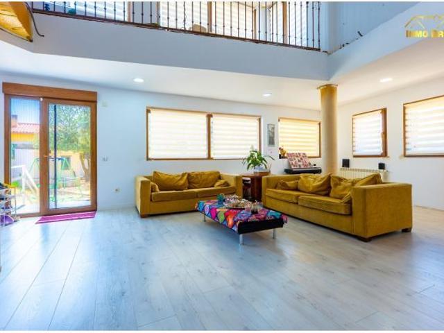 Chalet Lujo Urb. Sotolargo