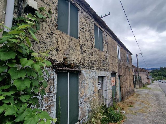 Chalet, Mourente