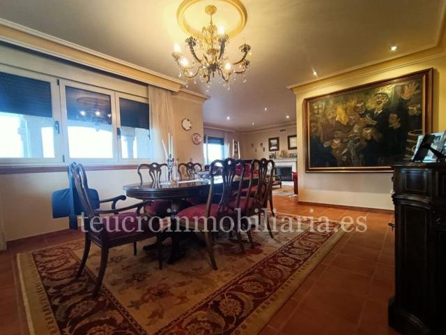 Chalet, Mourente