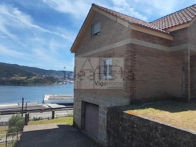 Chalet, Moaña