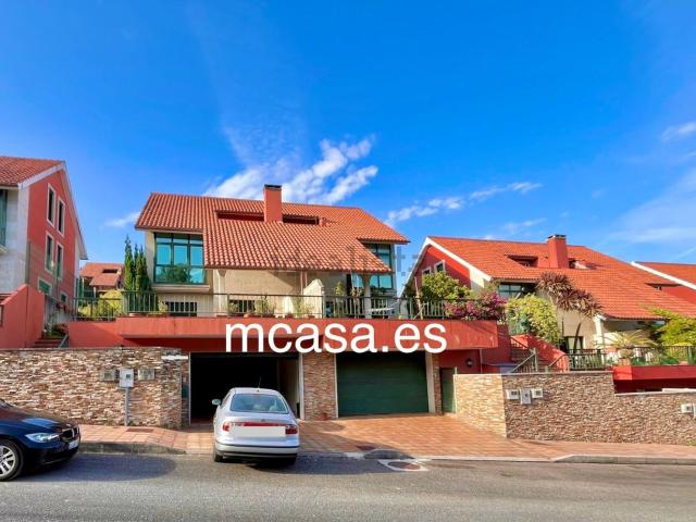 Chalet, Moaña