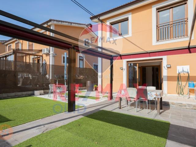 Chalet moderno, reformado y en zona ideal