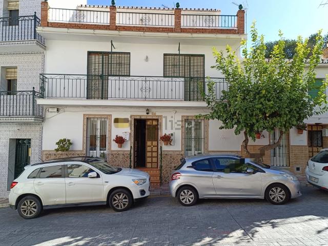 Chalet, Monda