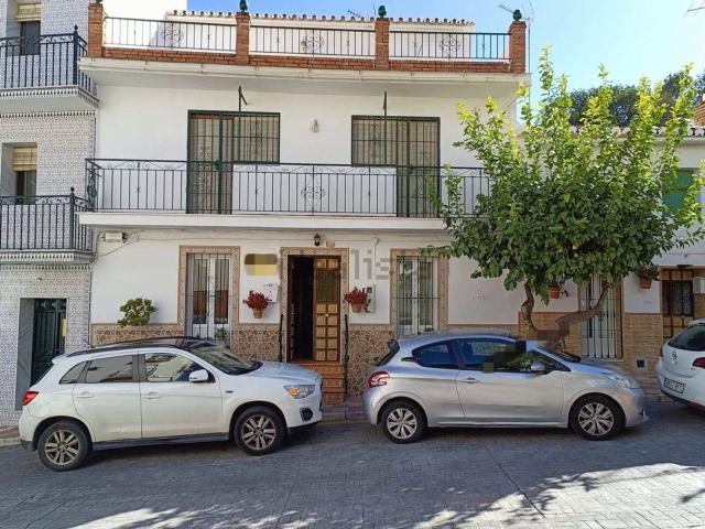 Chalet, Monda