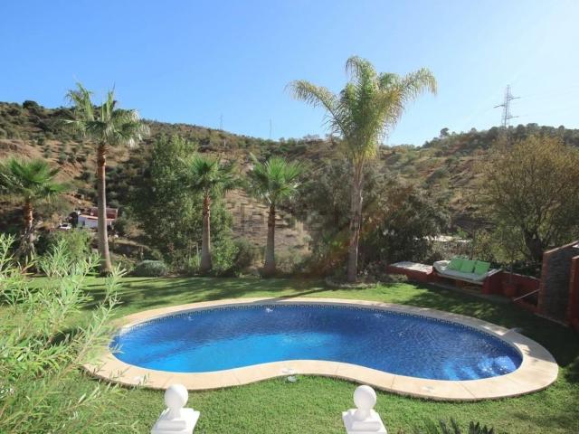 Chalet, Monda