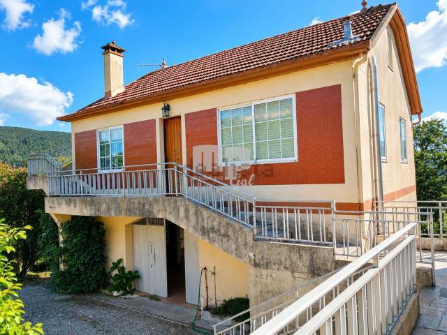 Chalet, Mondariz