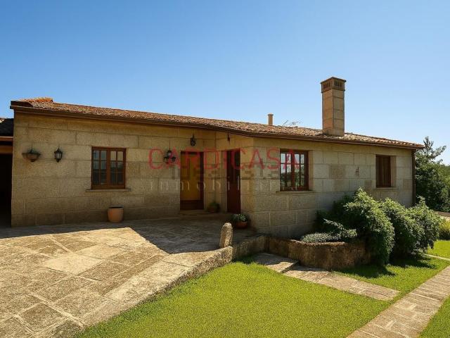 Chalet, Mondariz