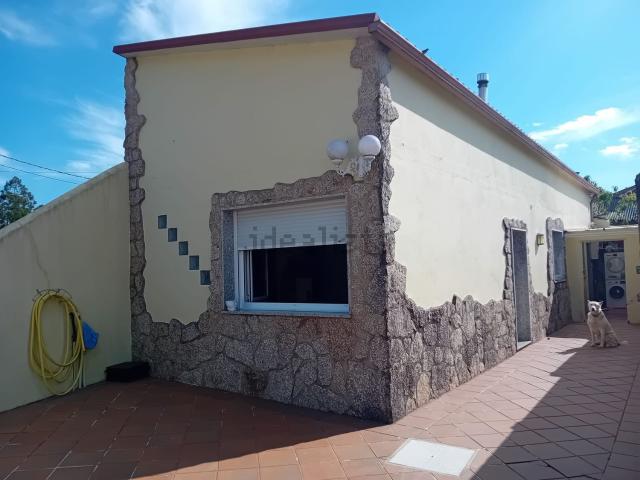 Chalet, Mondariz