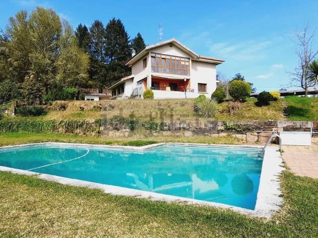 Chalet, Mondariz