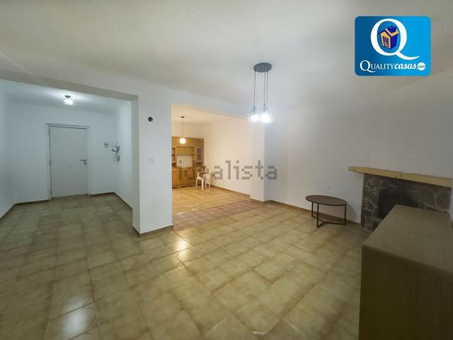Chalet, Monovar