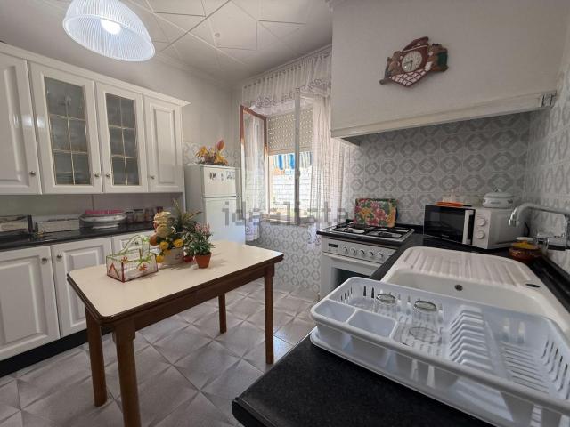 Chalet, Monovar