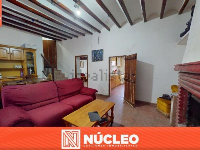 Chalet, Monovar