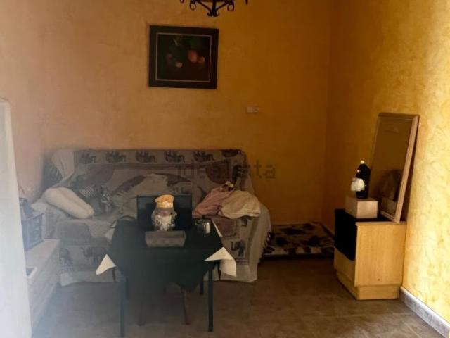 Chalet, Monovar