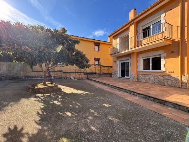 Chalet, Mont Ras