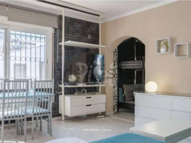 Chalet, Mont Roig del Camp