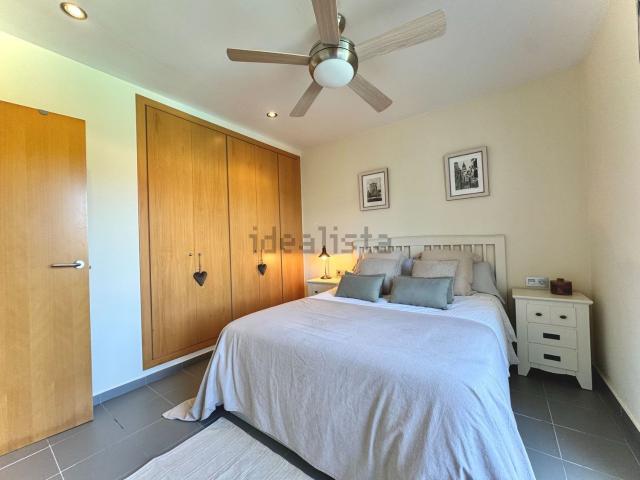 Chalet, Mont Roig del Camp