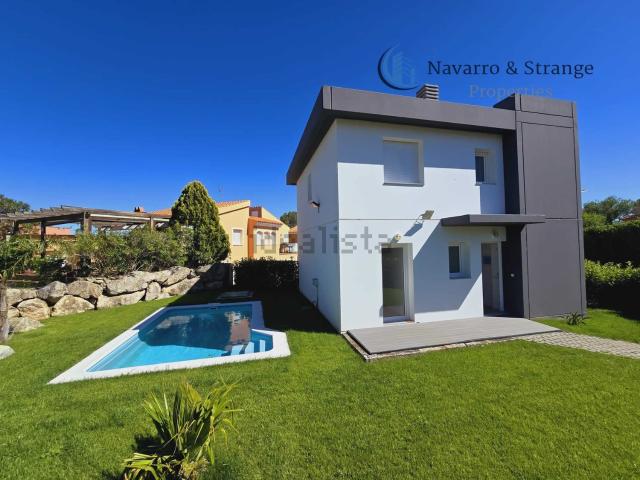 Chalet, Mont Roig del Camp